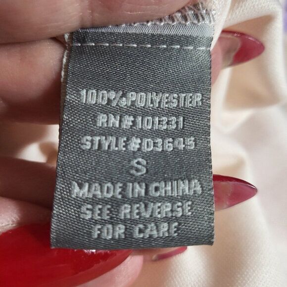 Charlotte Russe Strappy "Splendour Day" Floral Dress - Picture 12 of 12